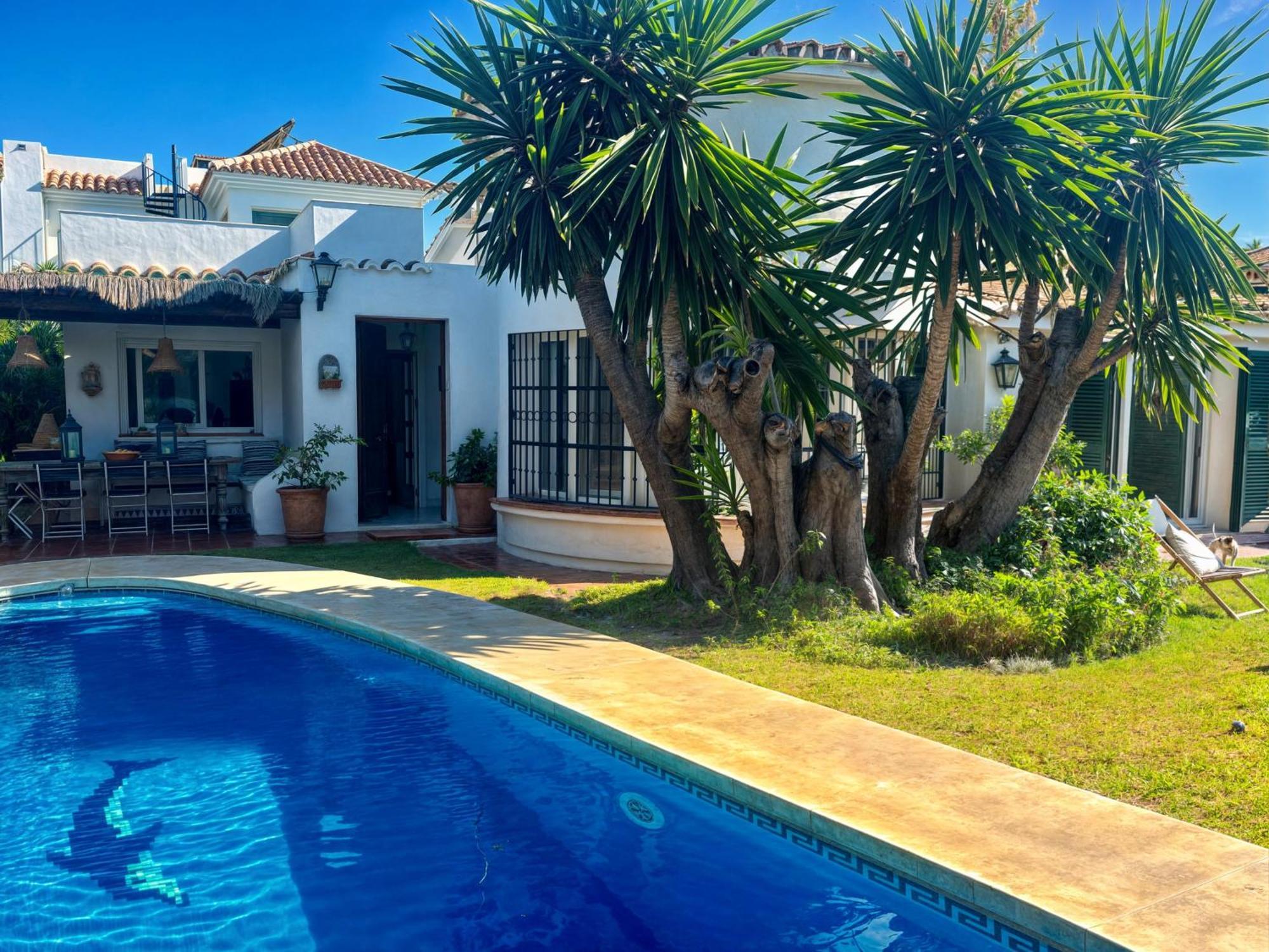 Villa Alfredo - Private Pool Next To The Beach Εστεπόνα Εξωτερικό φωτογραφία
